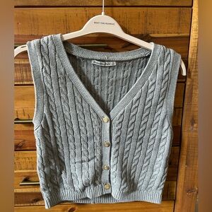 Abercrombie Gray Cable Knit Sweater Vest